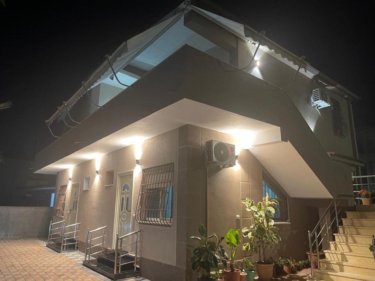 Vila Megi-Rent Room Vlora Kültér fotó