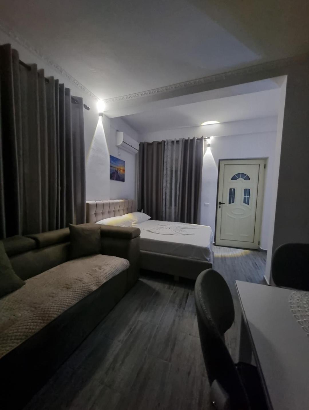 Vila Megi-Rent Room Vlora Szoba fotó