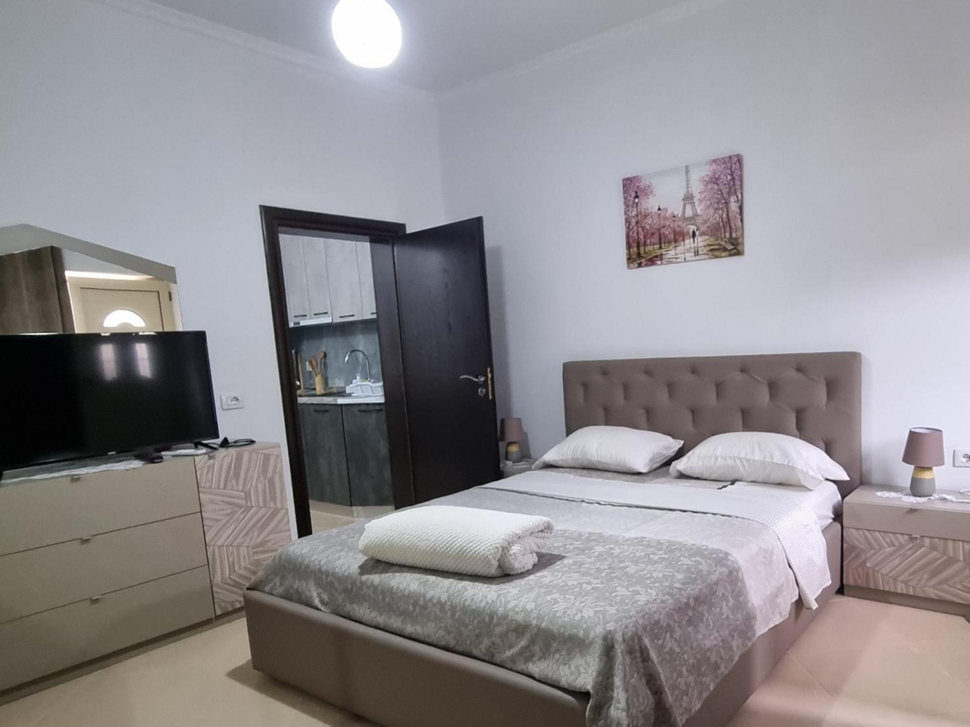 Vila Megi-Rent Room Vlora Kültér fotó